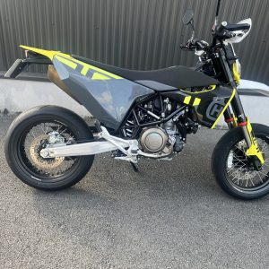 HUSQVARNA 701 SUPERMOTO