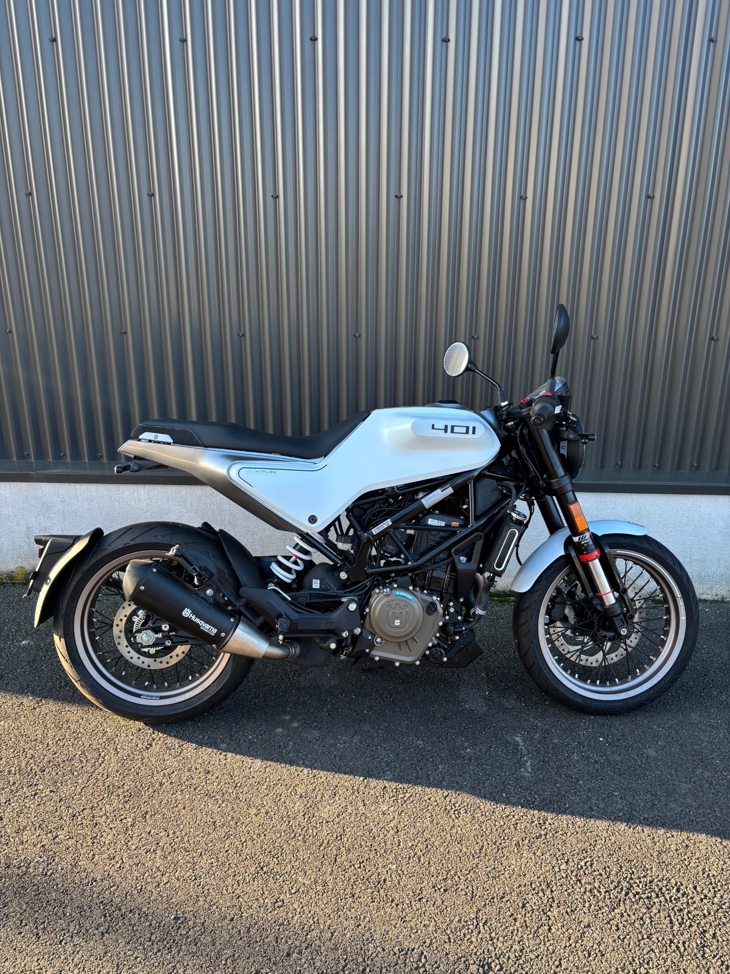 HUSQVARNA 401 VITPILEN