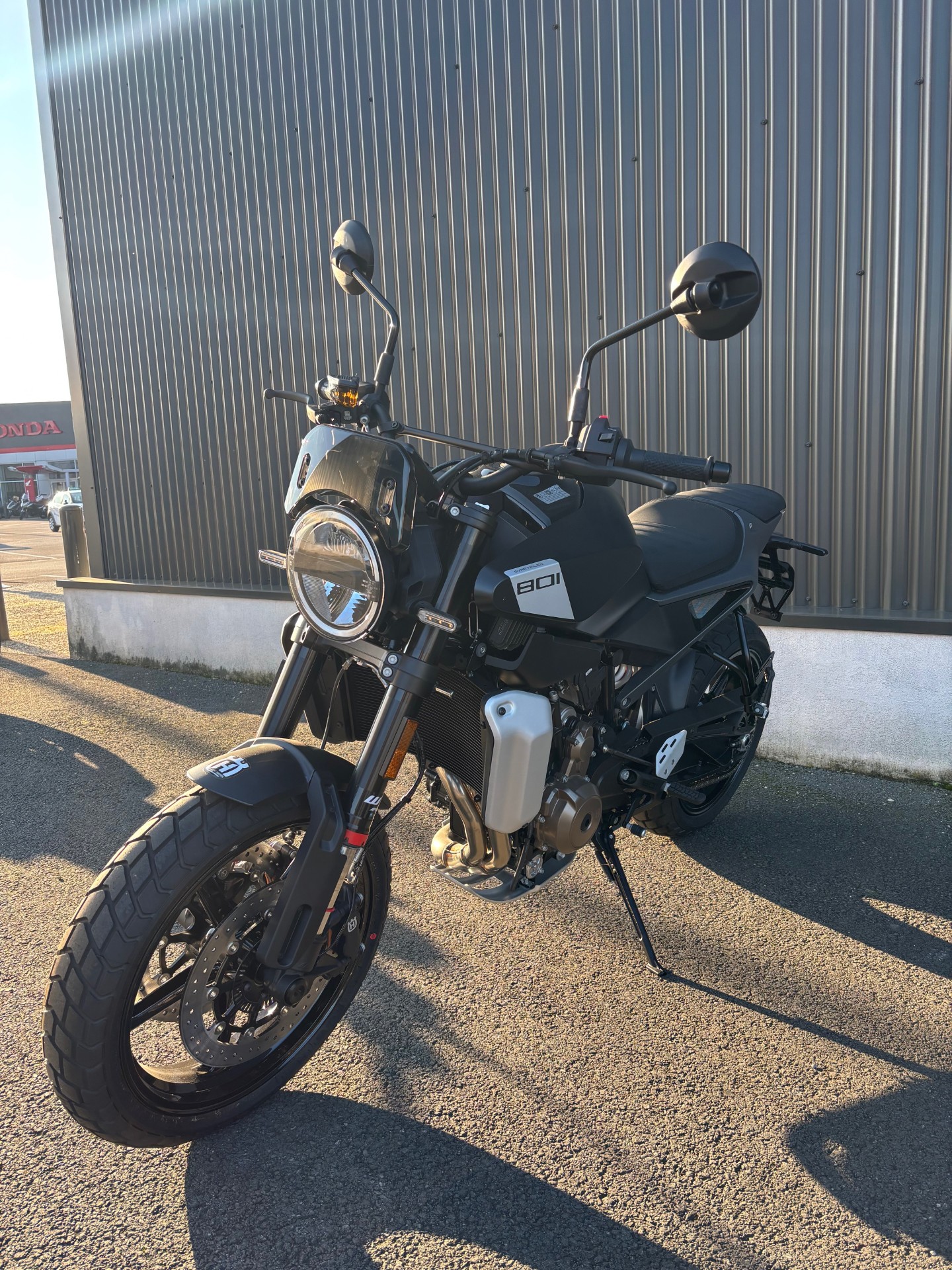 photo-annonce-husqvarna-svartpilen-801_694bf88098abf769518825