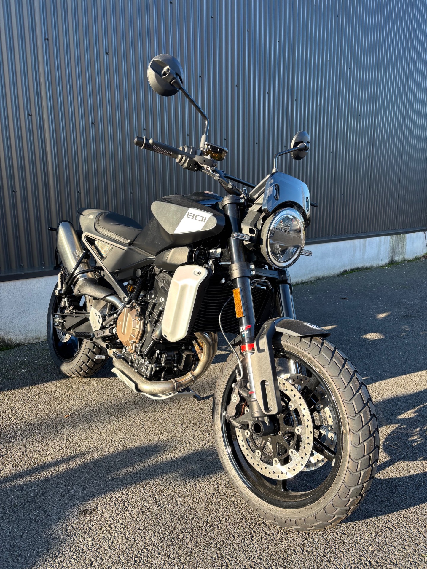 photo-annonce-husqvarna-svartpilen-801_694bf8a44c126472166888