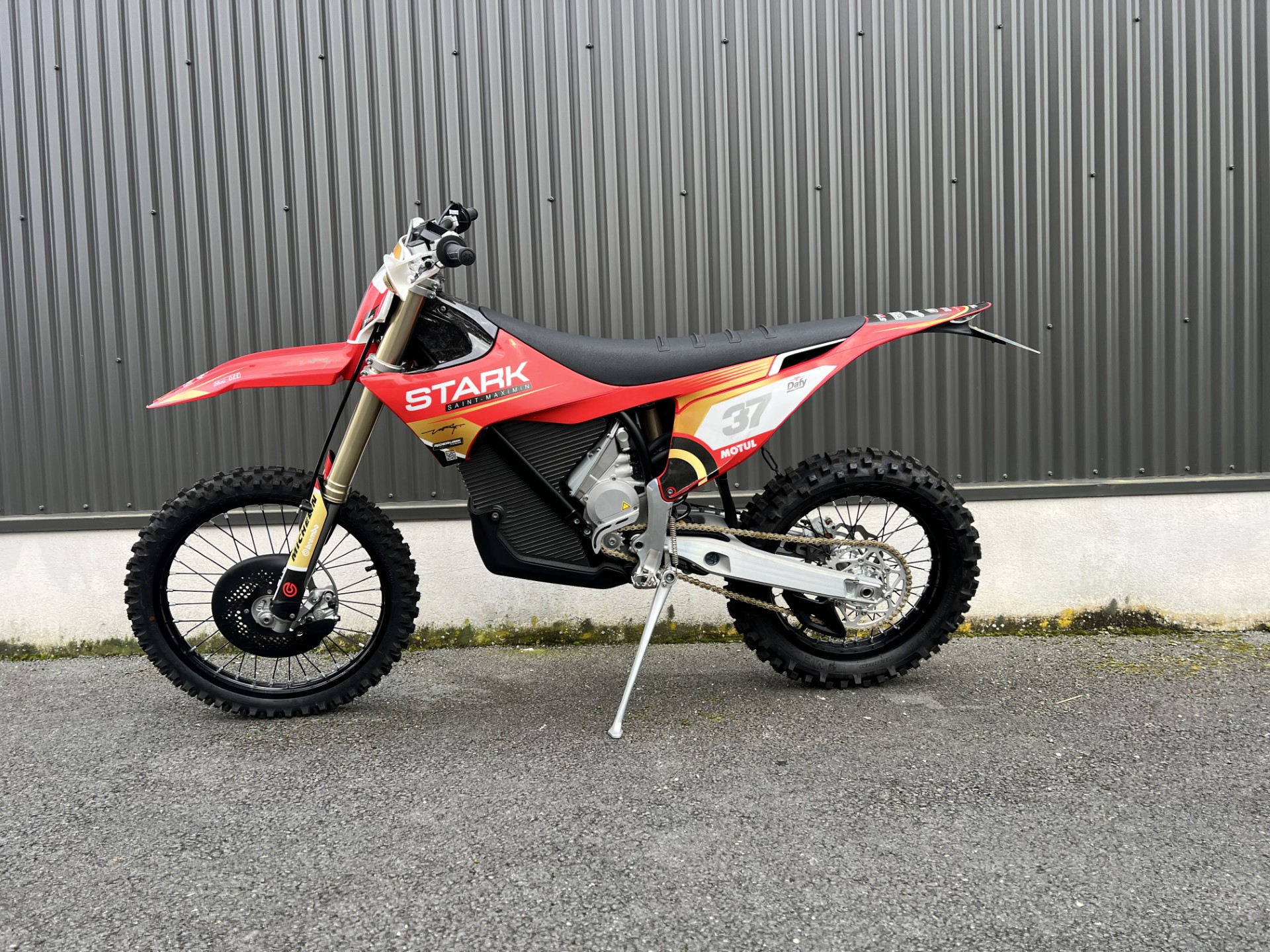 photo-annonce-stark-varg-ex_69b29c3a6dfe6148855846